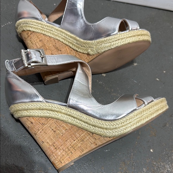 Charles Silver Wedge Sandals - Picture 5 of 8